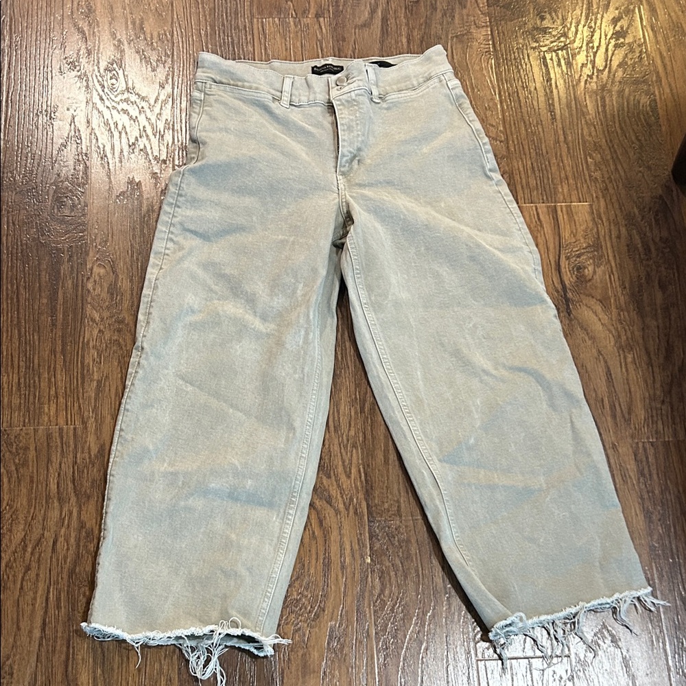 Banana Republic Pale Khaki Cropped Jeans